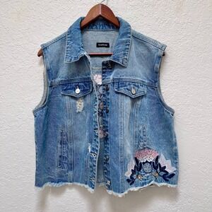 Bebe Distressed Denim Vest Embellished Floral Sequins Frayed Hem Women's‎ L
